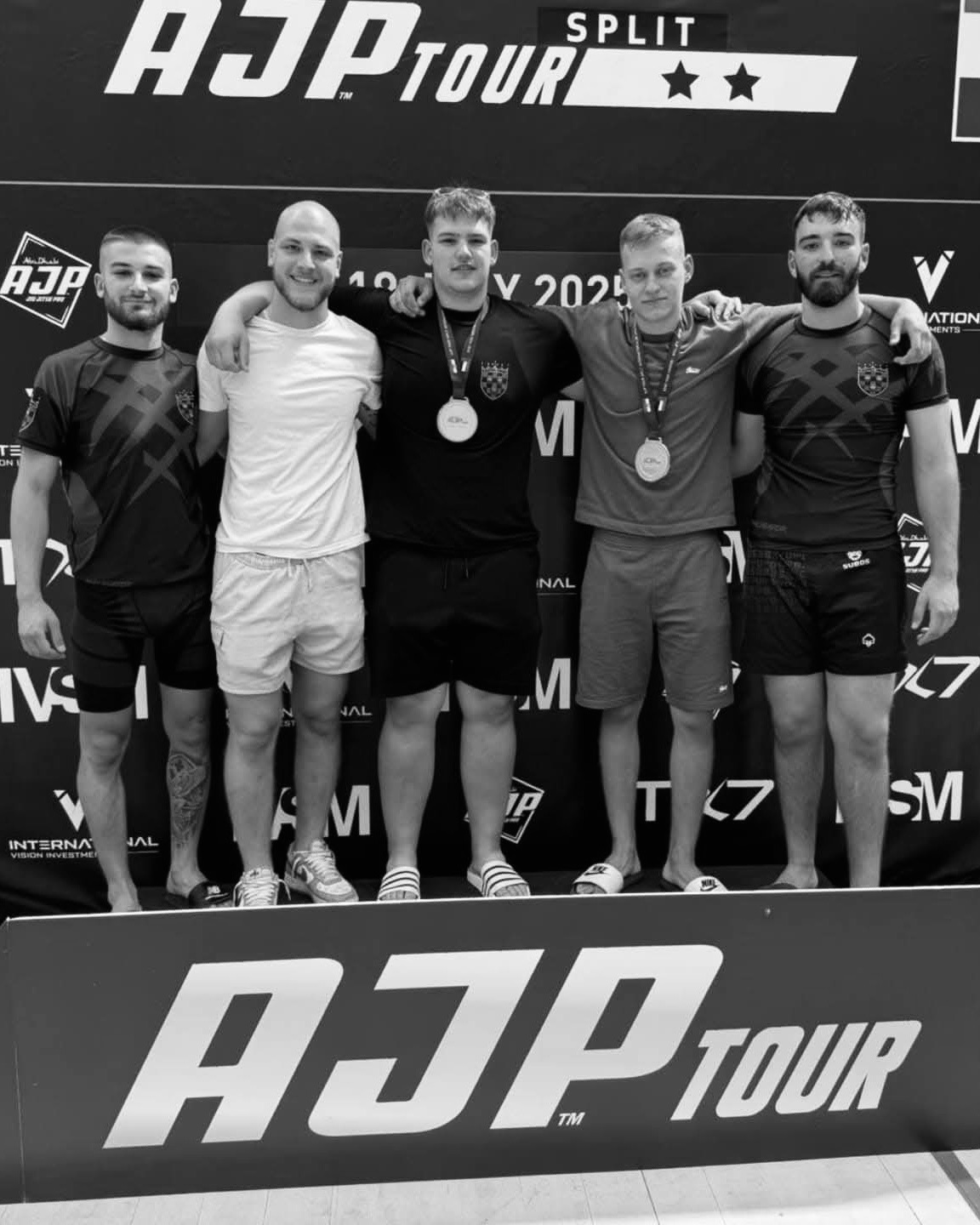 310acd2f-3d5b-4b49-ac49-9068b6194971